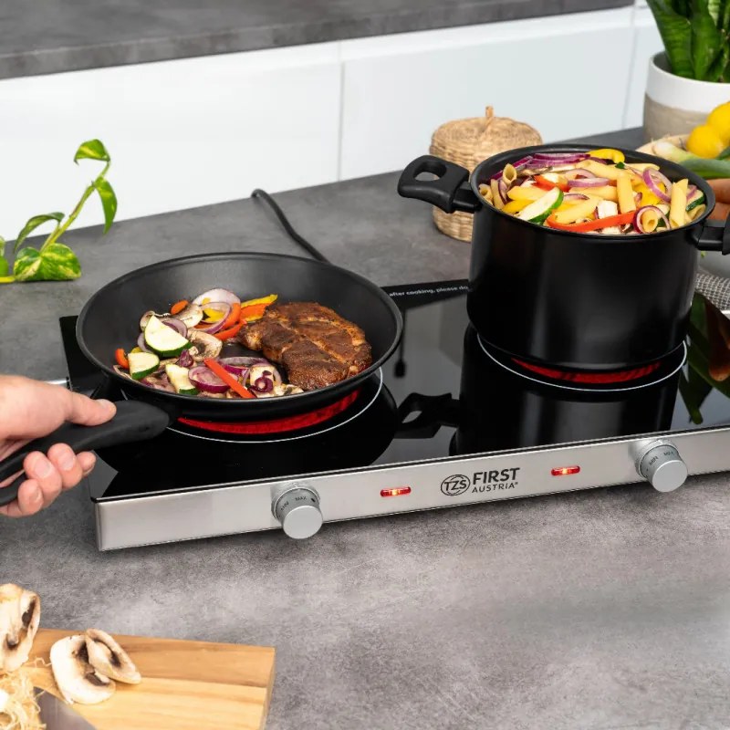 Разопакован: Двоен инфрачервен котлон FIRST FA-5096-7, 2800W, До 300C, Термостат, Стъклокерамика, Черен/инокс