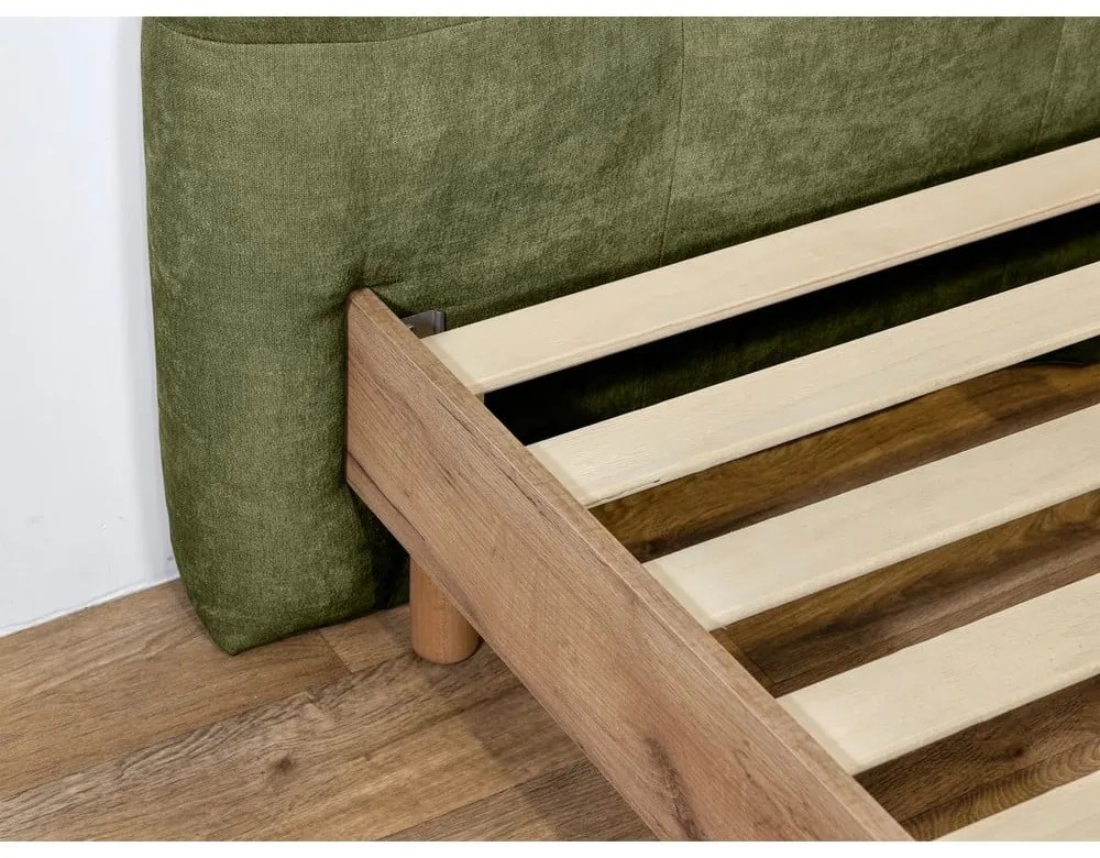 Зелено двойно тапицирано легло с включена подматрачна рамка 180x200 cm Kumo – Bobochic Paris