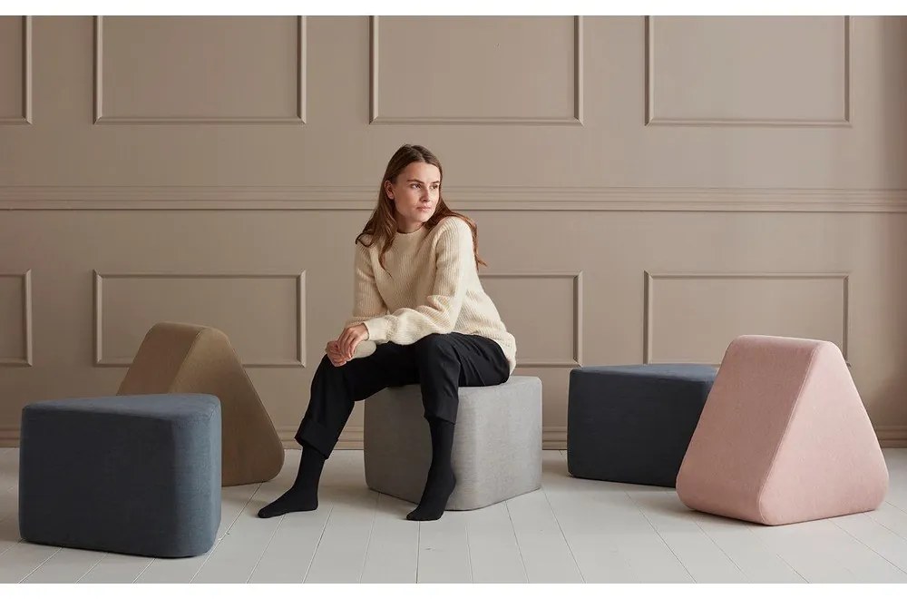 Кафява табуретка - Innovation