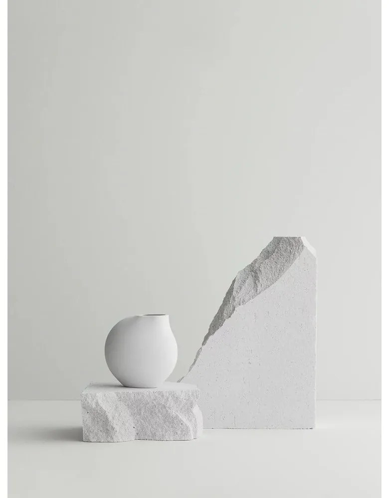 Светлосива порцеланова ваза (височина 14 cm) Nona – Blomus