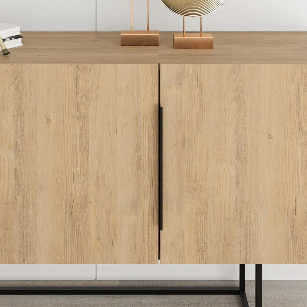 Нисък скрин от естествен дъб 150x80 cm Titan - Marckeric