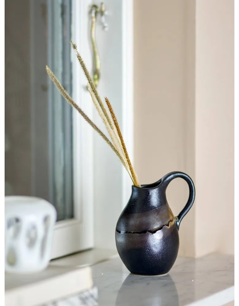 Тъмносива глинена ваза (височина 15 cm) Alvena – Bloomingville