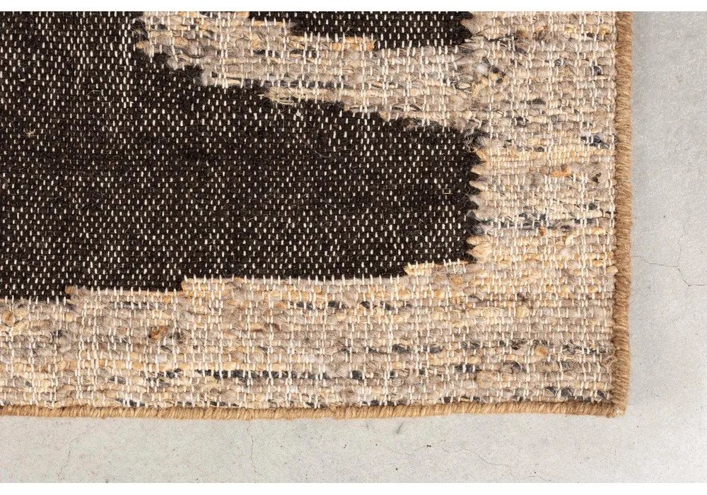 Кафяв вълнен килим 200x300 cm Briton – Dutchbone