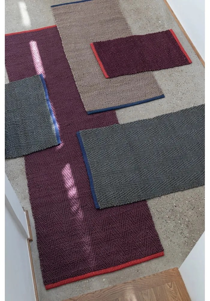 Тъмнозелен килим от юта 50x80 cm Notes – Mette Ditmer Denmark