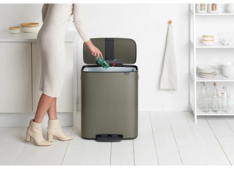 Кош за боклук Brabantia Bo Pedal 1003184, 60 л, Леко затваряне, Противоплъзгаща основа, Сив