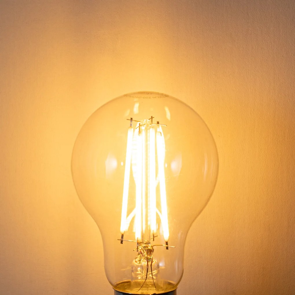 Комплект от 5 димируеми LED крушки E27 A60 6W 700 lm 2200K