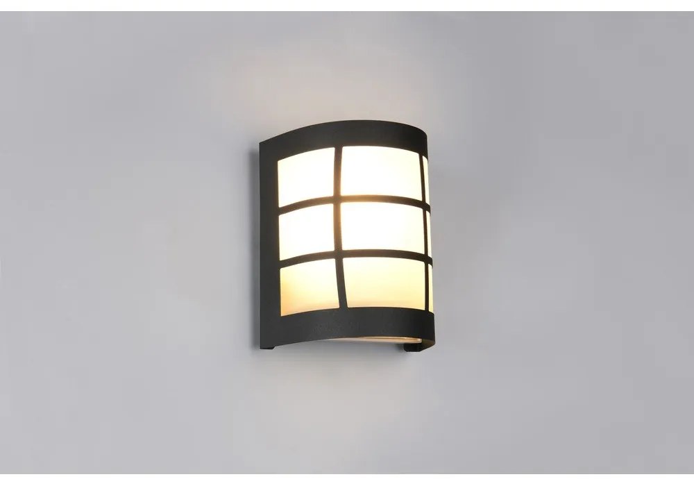 Стенно външно осветително тяло (височина 16,5 cm) Sintra – Trio