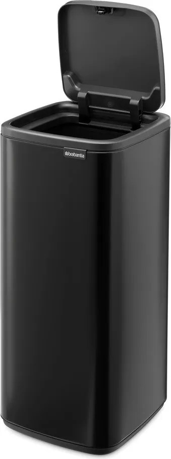 Матово черно стоманено кошче за боклук отваряне с докосване 30 l Bo Touch – Brabantia