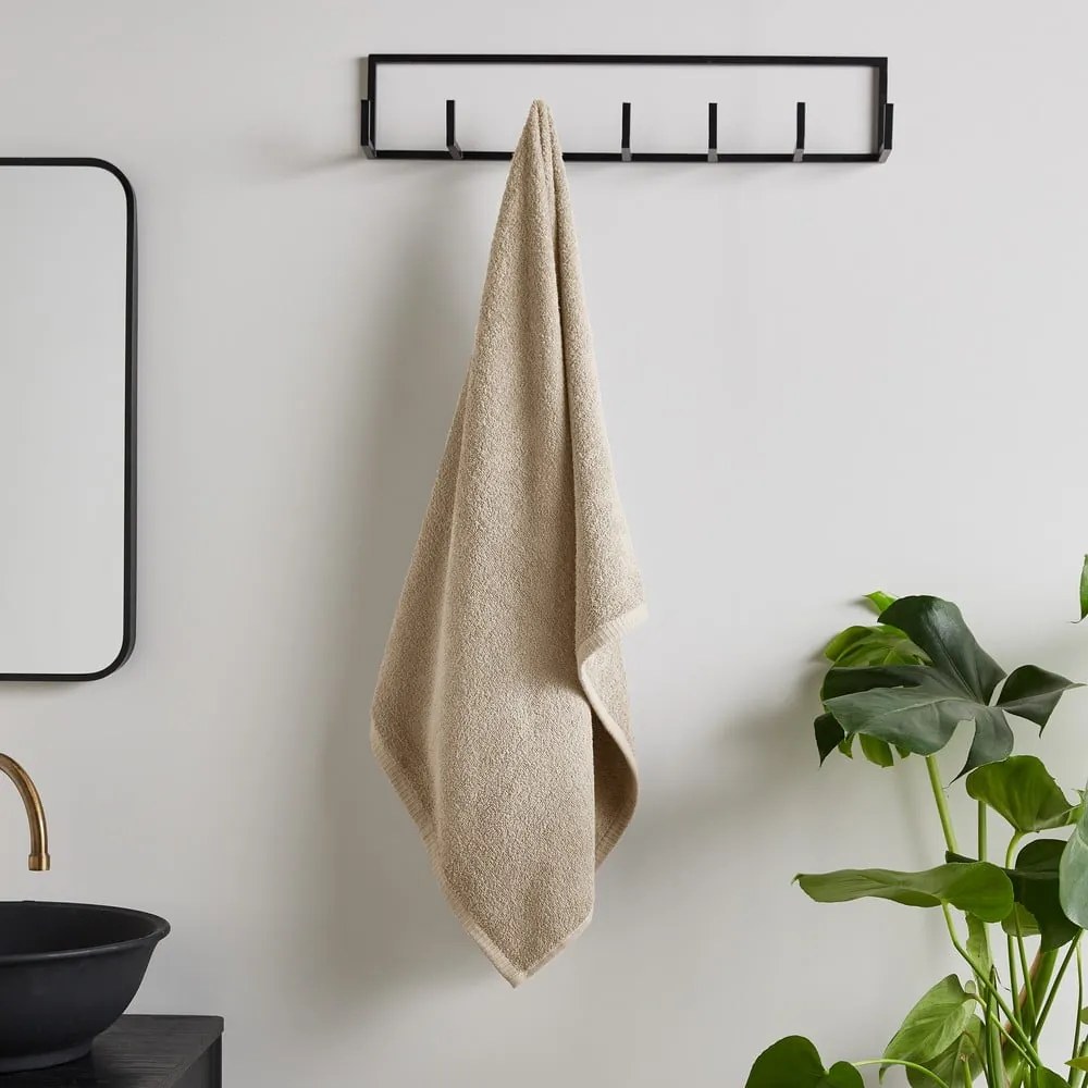 Béžová rychleschnoucí bavlněná osuška 120x70 cm Quick Dry – Catherine Lansfield