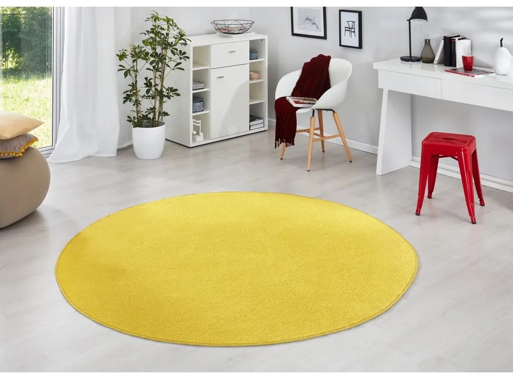 Жълт кръгъл килим ø 133 cm Fancy – Hanse Home