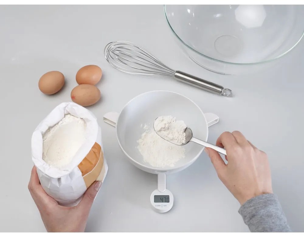 TriScale Бяла сгъваема цифрова кухненска скала TriScale™ - Joseph Joseph