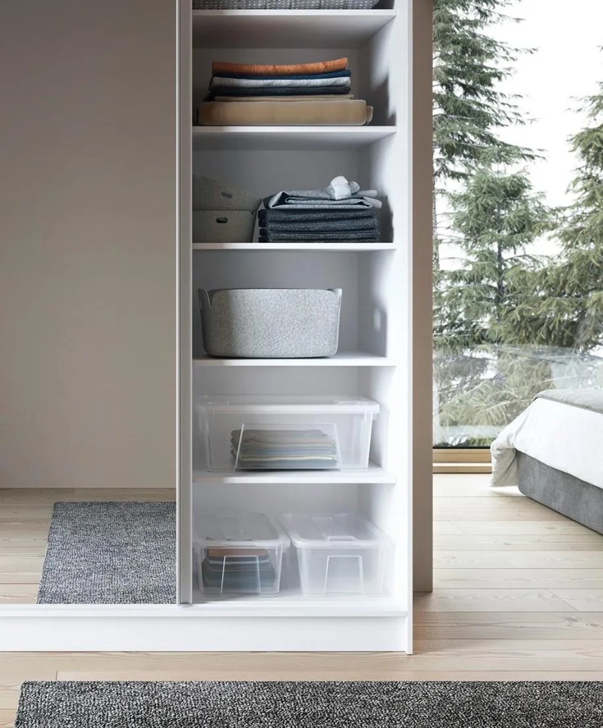 Плъзгащ се гардероб Bico III с Огледало