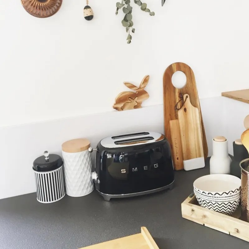 Тостер за хляб SMEG 50's Style TSF01BLEU, 950W, 2 филии, 6 нива, Тавичка за трохи, Вграден кабел, Неръждаема стомана, Черен
