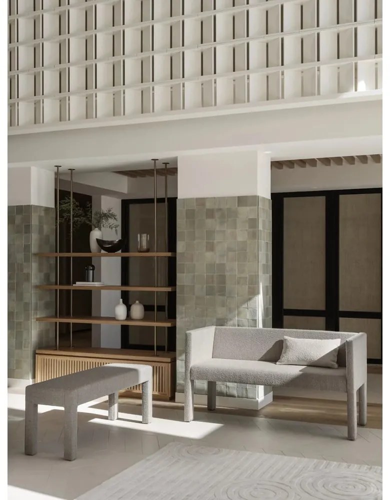 Бежова пейка от прежда с примки от букле Sitta – Blomus