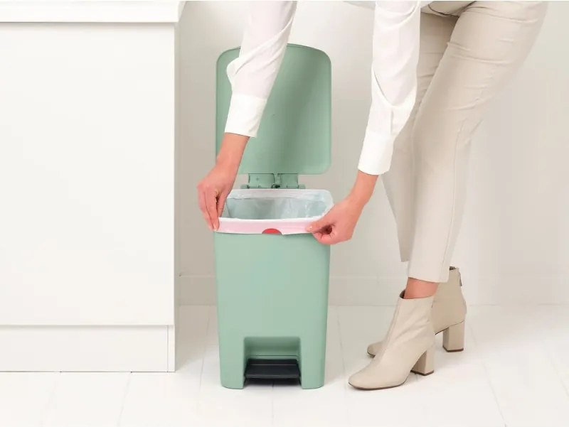 Кош за боклук с педал Brabantia StepUp 1008484, 25 л, Екологични материали, Голям отвор, Светлозелен