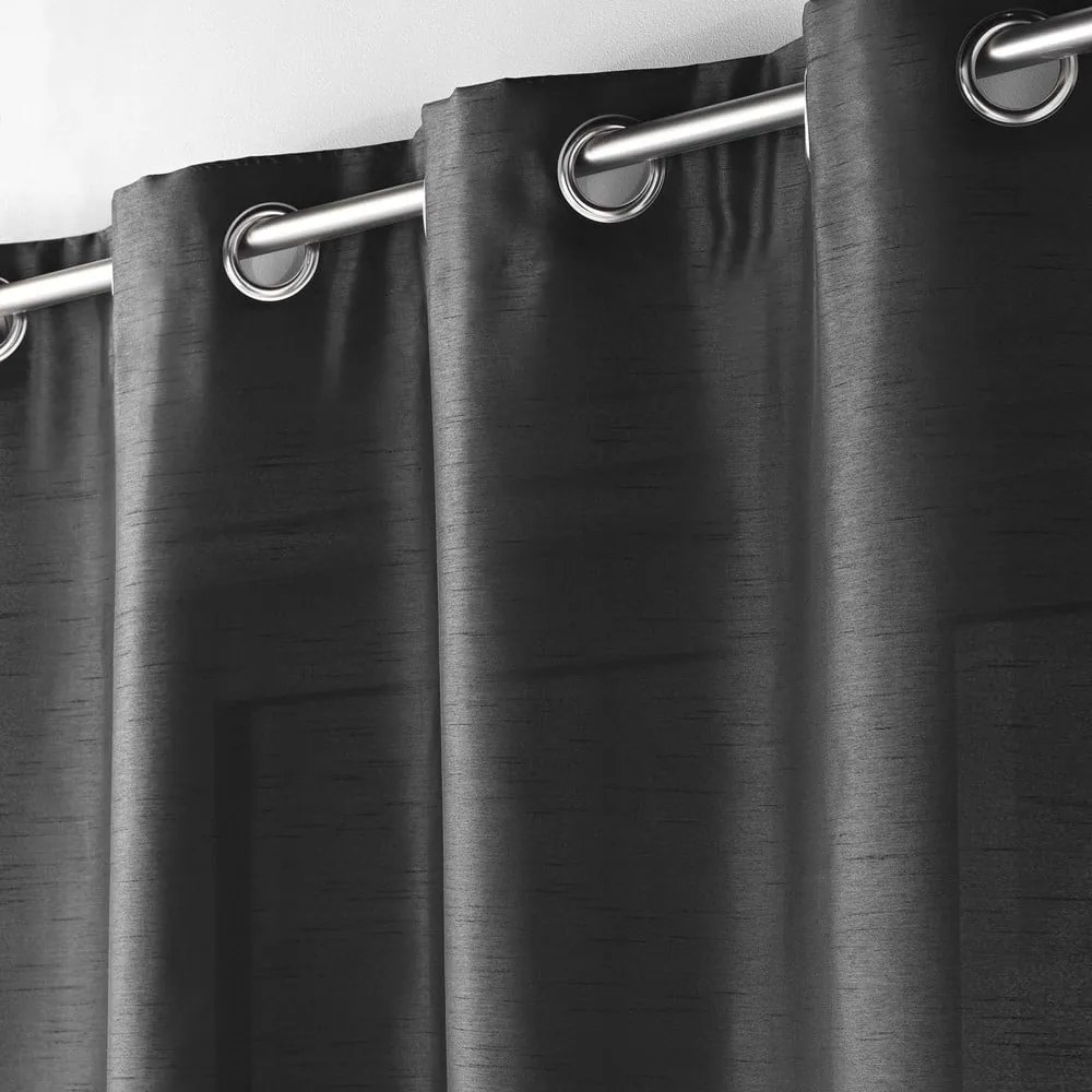 Тъмносиво перде от микросатен 140x240 cm Shana – douceur d'intérieur