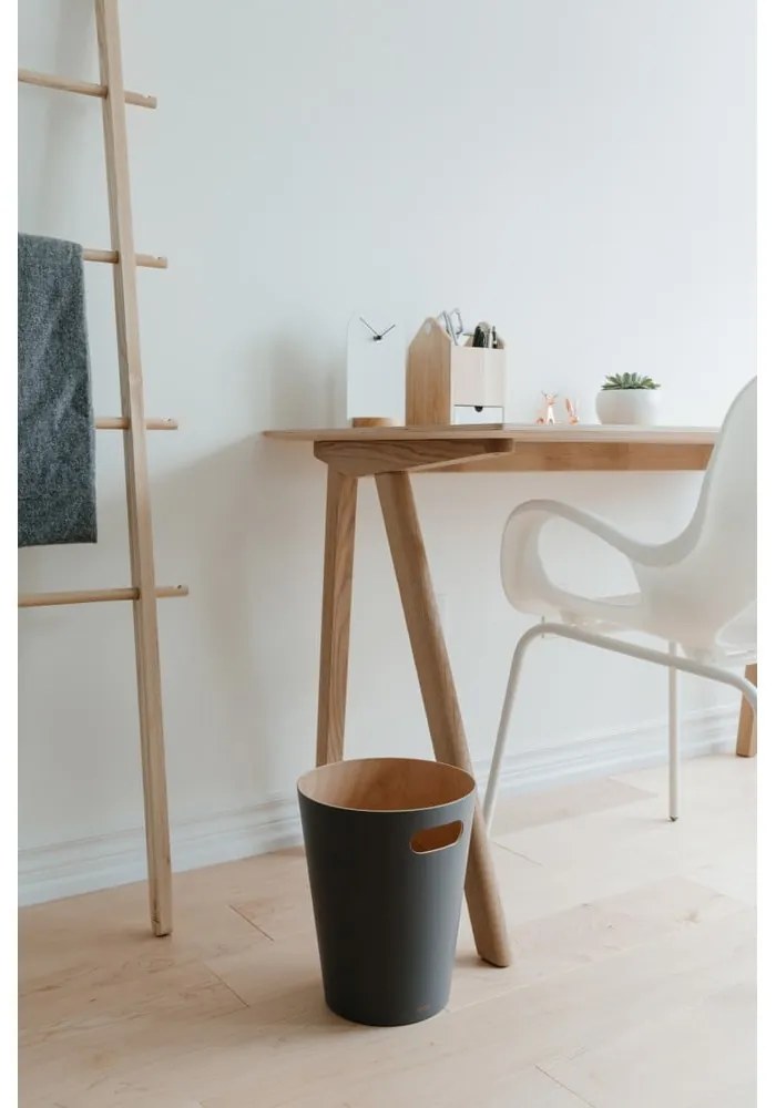 Тъмносиво офис кошче за боклук 7,5 l Woodrow – Umbra