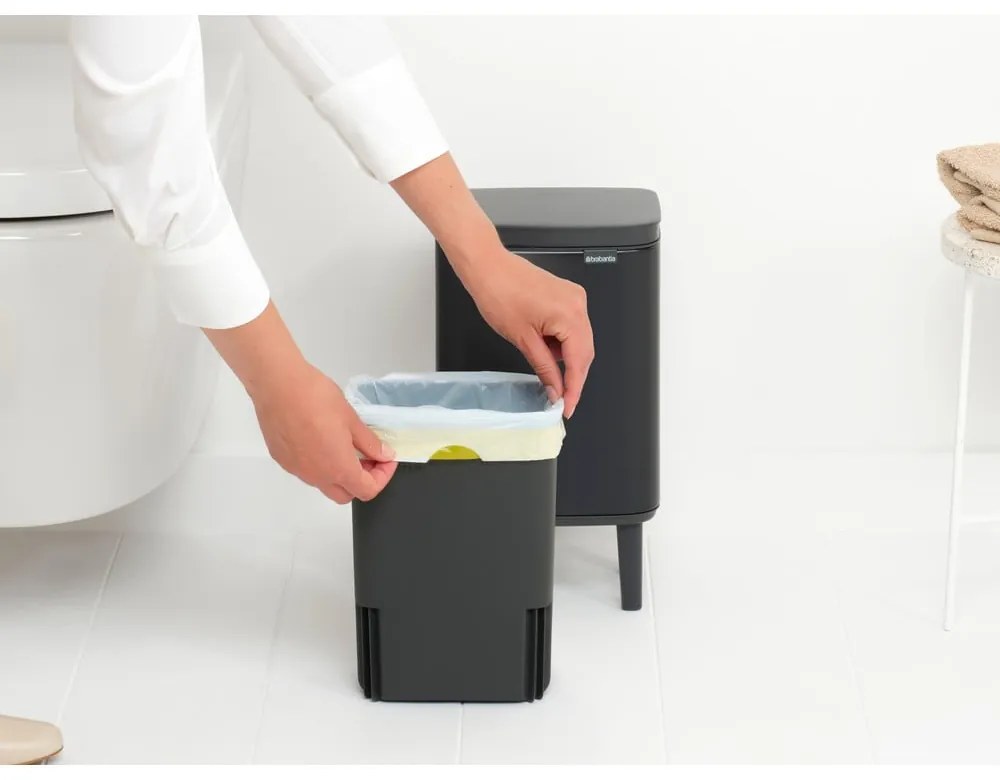 Матово черно стоманено кошче за боклук 4 l Bo Hi – Brabantia