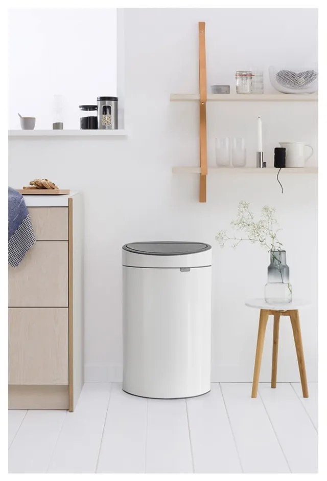 Бяло стоманено кошче за боклук, отваряне с докосване 40 l Touch Bin – Brabantia