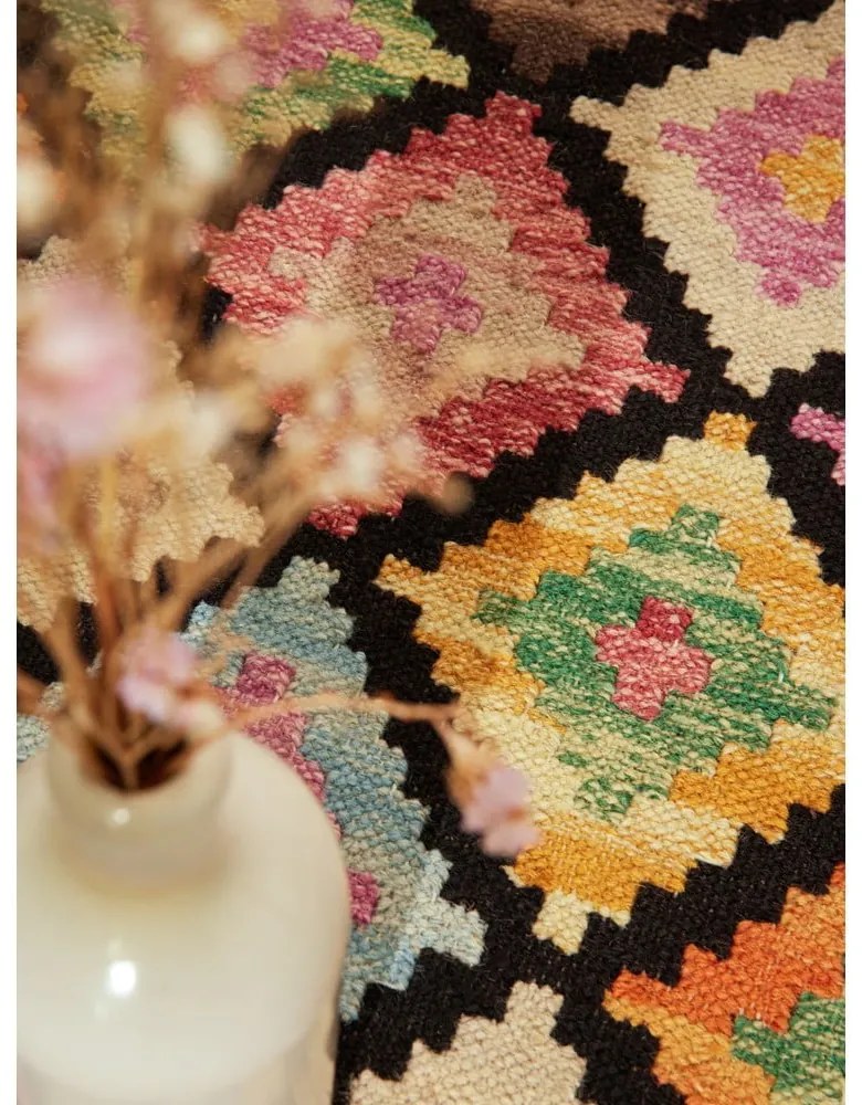 Двустранен ръчно изработен вълнен килим 200x290 cm Kamal Zara – Nouristan