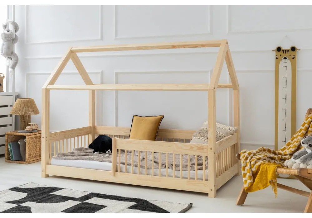 Детско легло тип къща от масивен бор в естествен цвят 90x190 cm Mila MBW – Adeko