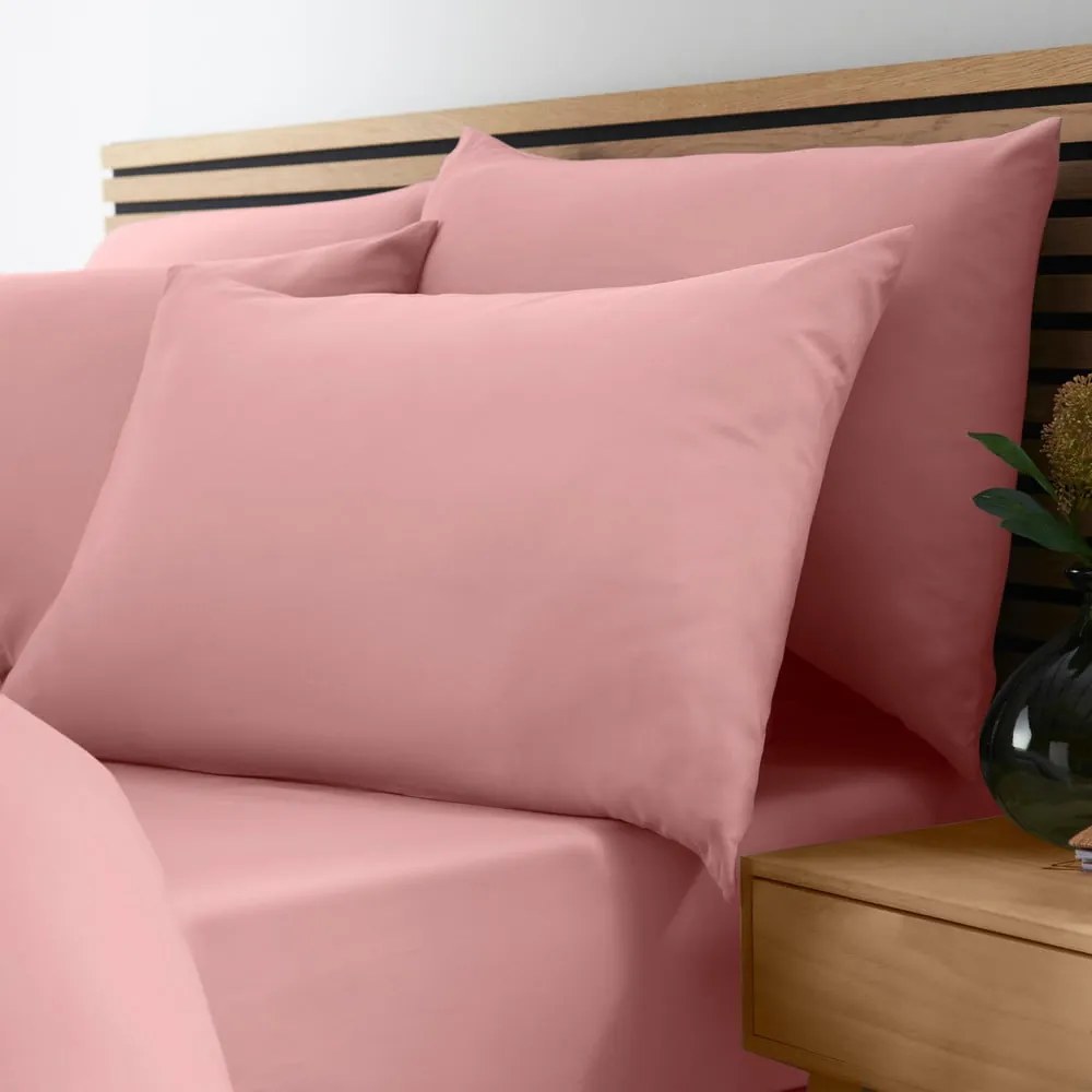 Розов еластичен чаршаф 135x190 cm So Soft Non-Iron – Catherine Lansfield