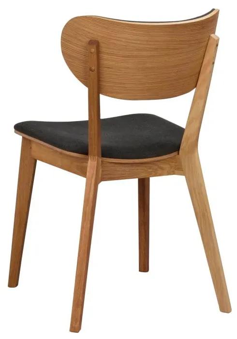 Трапезен стол от кафяв дъб с тъмносива седалка Cato - Rowico