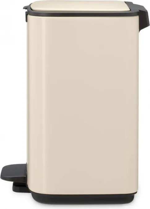 Кош за боклук Brabantia Bo Pedal 1010122, 4 л, Леко затваряне, Противоплъзгаща основа, Бежов