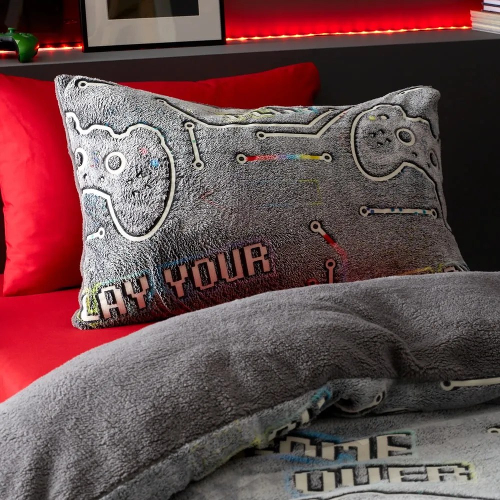 Двойно детско спално бельо със светещ ефект от микроплюш 200x200 cm Game Over – Catherine Lansfield