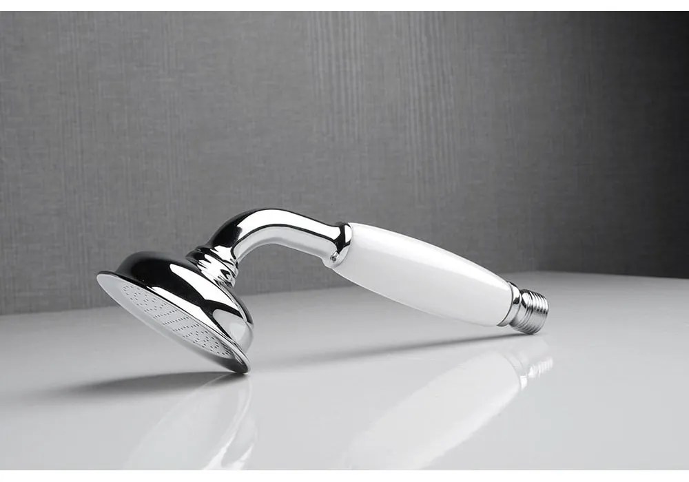 Месингова душ глава в лъскаво сребристо ø 7 cm Epoca – Sapho