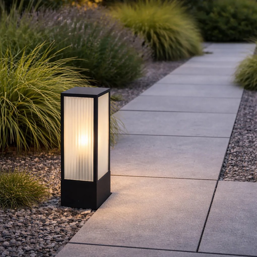 Стойка за външна лампа черна с релефно стъкло 40 см IP44 - Charlois