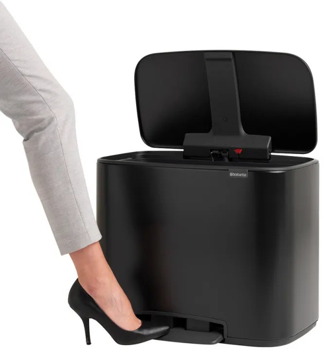 Кош за боклук Brabantia Bo Pedal 1000236, 36 л, Леко затваряне, Противоплъзгаща основа, Устойчив на пръстови отпечатъци, Черен