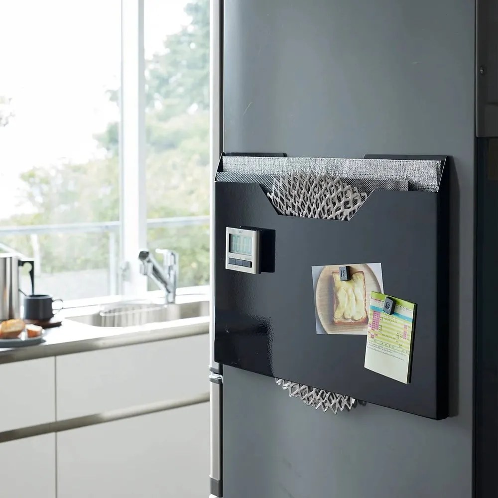 Метален държач за подложки за маса без пробиване Tower – YAMAZAKI