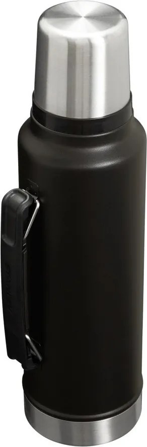 Черен термос от неръждаема стомана 1,4 l Legendary Classic Bottle Black 2.0 – Stanley