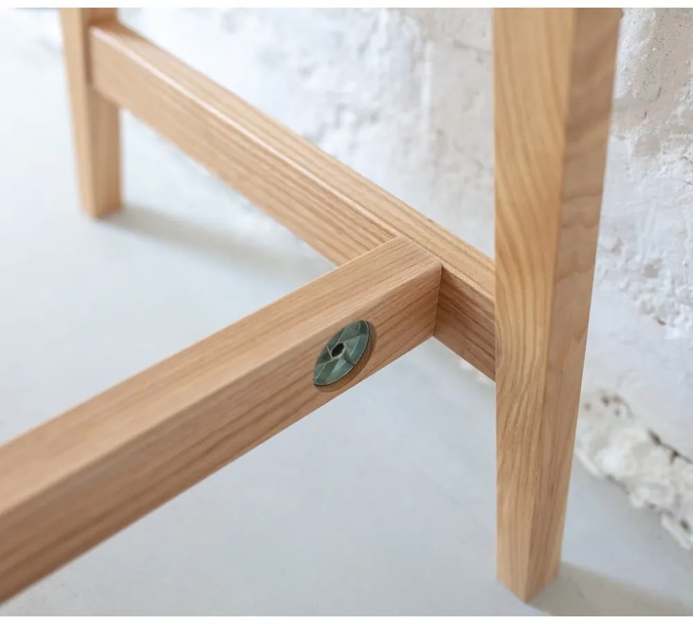 Бяло бюро с основа от ясенова дървесина, дължина 65 cm Luka - Ragaba