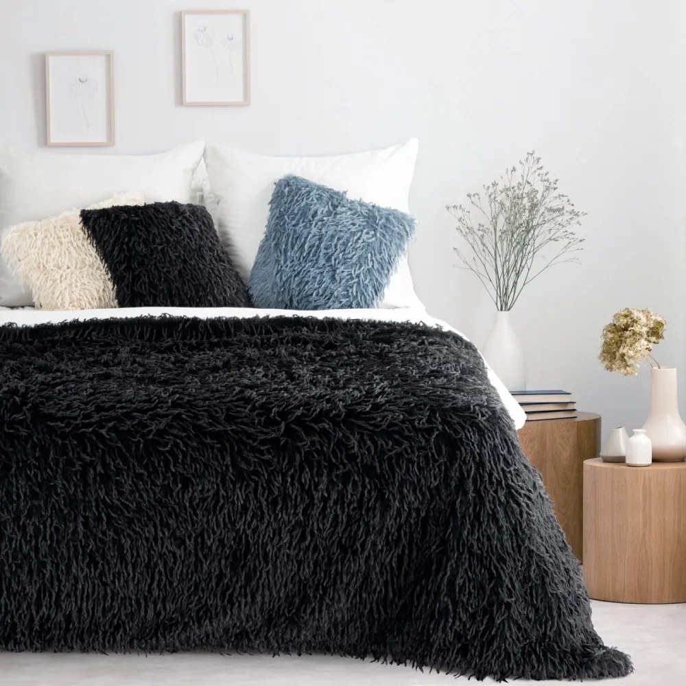 Пухкаво одеяло с подплата от полар - черно Ширина: 130 см | Дължина: 170 см