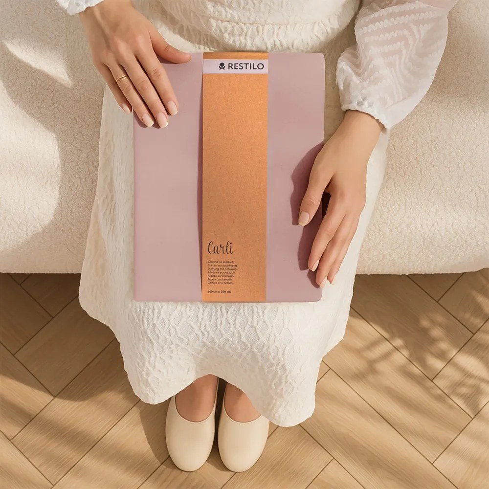 Сиво-розово затъмняващо перде 140x250 cm Carli Tie – Restilo