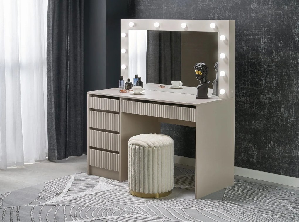 Тоалетка Моли XL