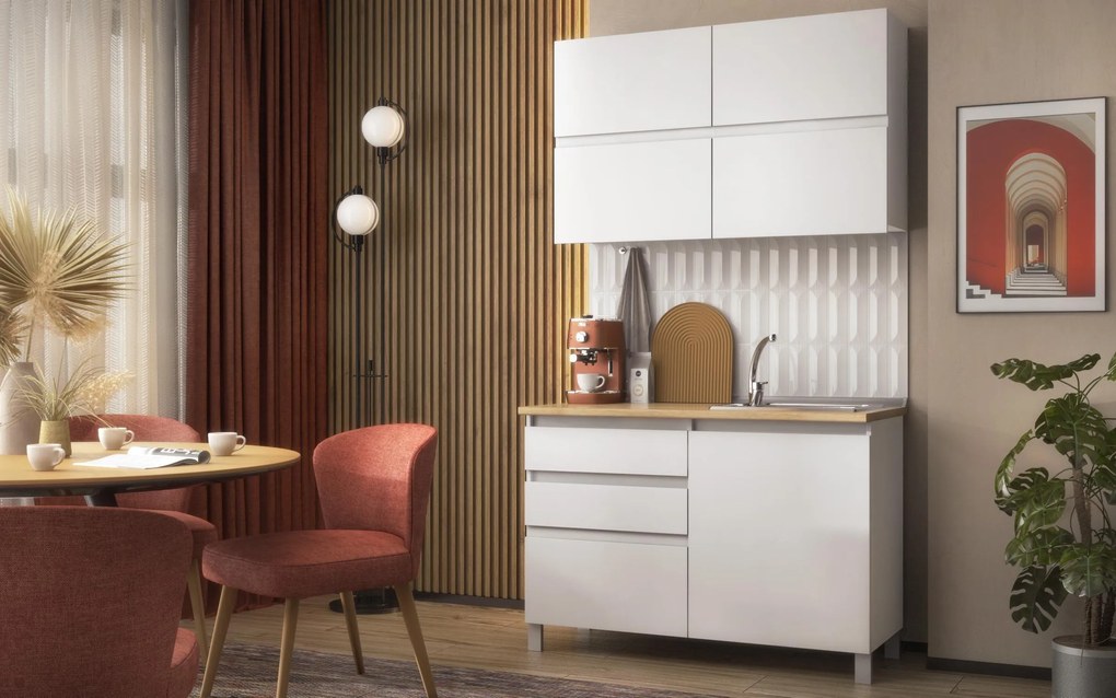 Кухня с включен термоплот Стиви