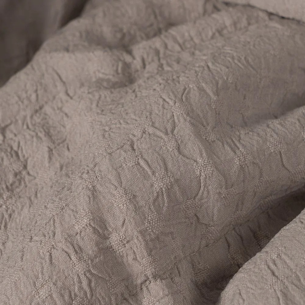 Кафяво-сиво капитонирано покривало за легло 180x260 cm – Ixia