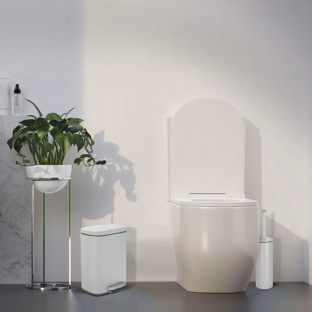 Стоманено кошче за боклук с педал в матово бял цвят 5 l Akira – Spirella