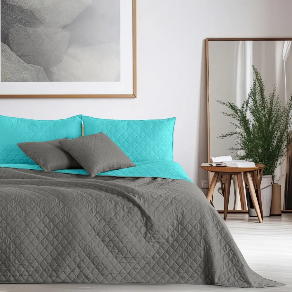 Tyrkysový přehoz z mikrovlákna DecoKing Axel, 170 x 210 cm