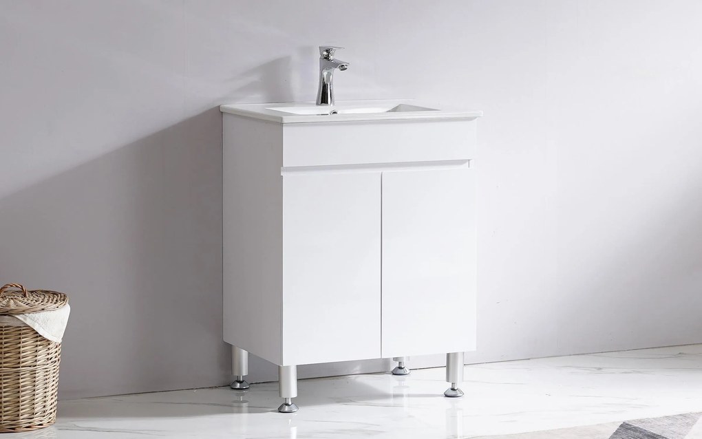 PVC долен шкаф за баня с мивка Ваная 2