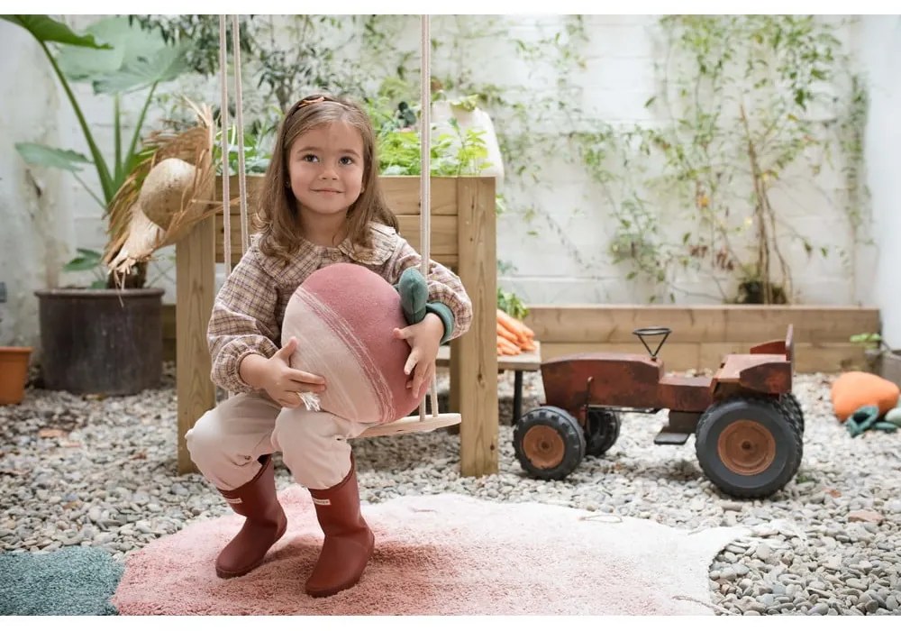 Детска възглавница Ramona the Radish – Lorena Canals