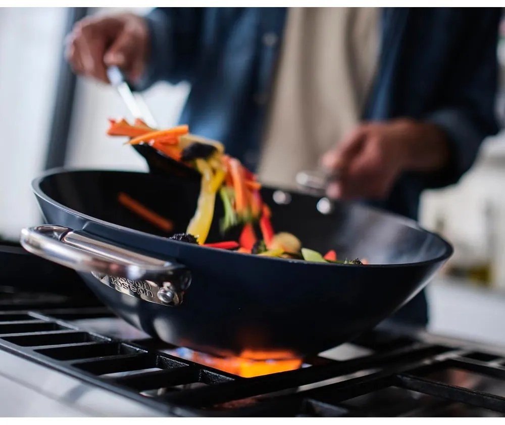 Уок тиган с керамично покритие ø 32 cm Space – Joseph Joseph