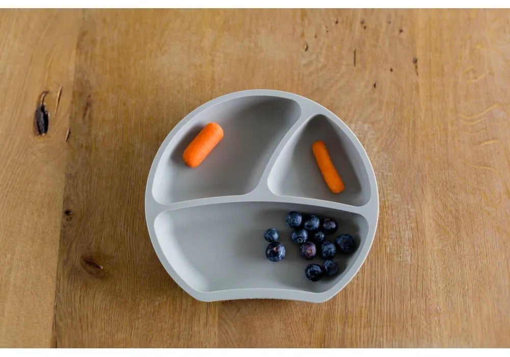 Сива силиконова детска чиния 19x20,5 cm – Kindsgut