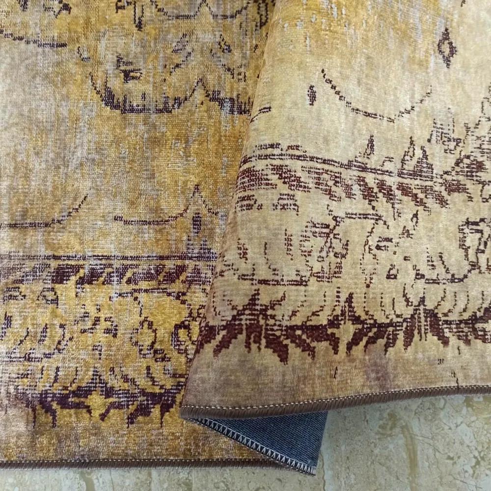 Златист килим с ориенталски десен Ширина: 80 см | Дължина: 150 см