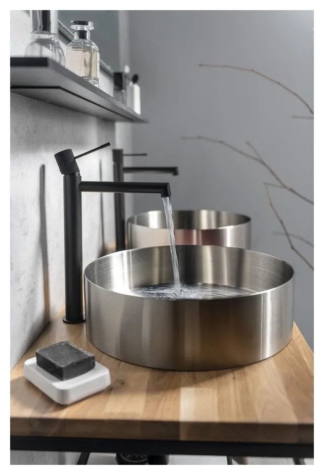 Матово-черна стояща батерия за мивка Solaris – Sapho