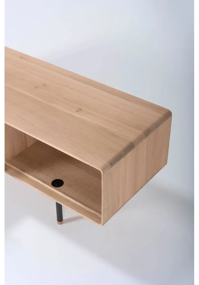 Черна/естествена маса за телевизор от масивен дъб 160x48 cm Fina – Gazzda