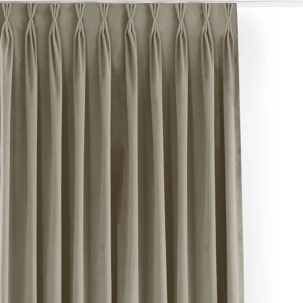 Бежова затъмняваща завеса 140x270 cm Velto – Filumi